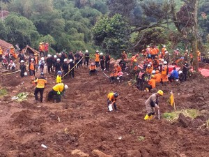 Jabar Sepekan: Gempa Guncang Cianjur hingga Walpri Wagub Uu Berulah