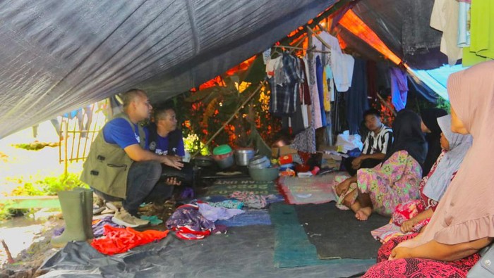 Diinstruksi AHY, Wasekjen Jovan Salurkan Bantuan untuk Korban Gempa Cianjur