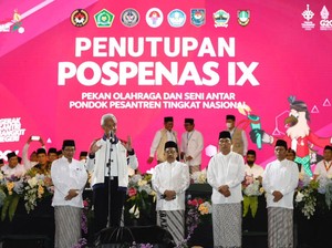 Tutup Pospenas Ke-9 di Solo, Ini Pesan Ganjar untuk Santri