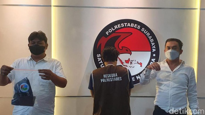 Juru rawat Makam Keputih, Surabaya ditangkap diduga edarkan narkoba