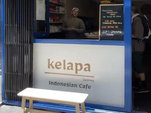 Kisah Bule Kepincut Nasi Padang dan Jualan Jajan Pasar di Australia