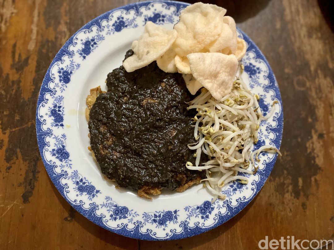 Kantin Blauran Surabaya