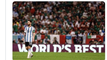 Sanjungan netizen untuk Messi yang terbaik di dunia. Foto: Twitter