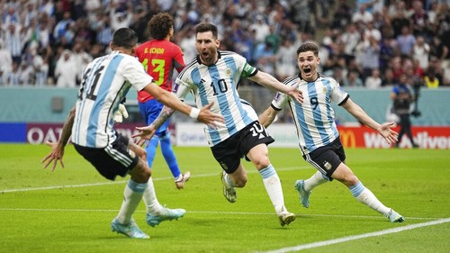 Argentinas Lionel Messi celebrates with teammates after scoring his sides first goal during the World Cup group C soccer match between Argentina and Mexico at the Lusail Stadium in Lusail, Qatar, Saturday, Nov. 26, 2022. (AP Photo/Ariel Schalit)