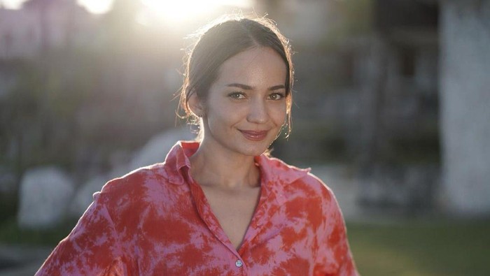 Potret Enzy Storia dan Ibunda Potret Enzy Storia dan Ibunda