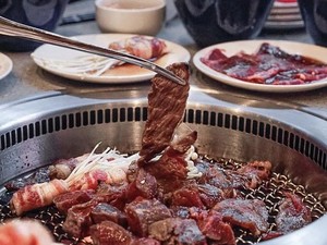 5 Restoran BBQ AYCE yang Komplet Enak Buat Makan Bareng Keluarga