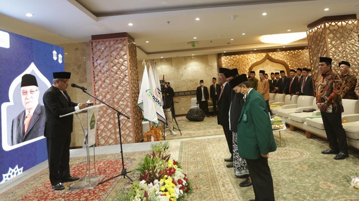 Said Aqil Sirodj Kukuhkan Pengurus Tiga Lembaga Said Aqil Sirodj Kukuhkan Pengurus Tiga Lembaga
