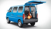 Bukan hanya itu, kombinasi warna yang diusung pabrikan terhadap mobil tersebut juga terkesan lawas, yakni biru muda dan hitam dengan aksen khas 80 hingga 90-an. Bahkan, model jendela dan lampunya juga belum menunjukkan kesan modern. Foto: Maruti Suzuki