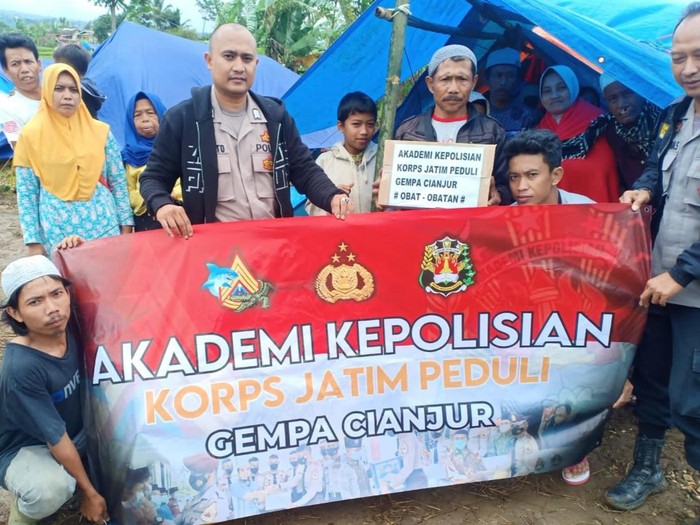Taruna kirim bantuan untuk korban gempa cianjur