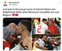 Achraf Hakimi Cium Ibu