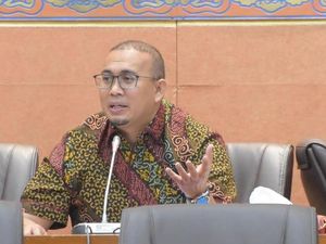Andre Rosiade Ingatkan Wasit Tak Aneh-aneh di Laga Persiraja Vs Semen Padang
