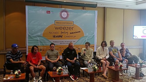 Band rock papan atas asal Amerika Serikat, Weezer bakal mengguncang Pulau Peninsula, The Nusa Dua, Badung, Bali, Selasa (29/11/2022).