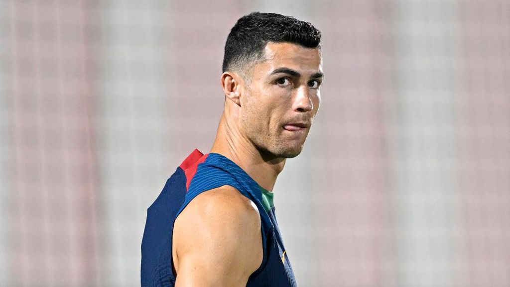 Ego Ronaldo Kegedean, Klub-klub Peminatnya Diperingatkan