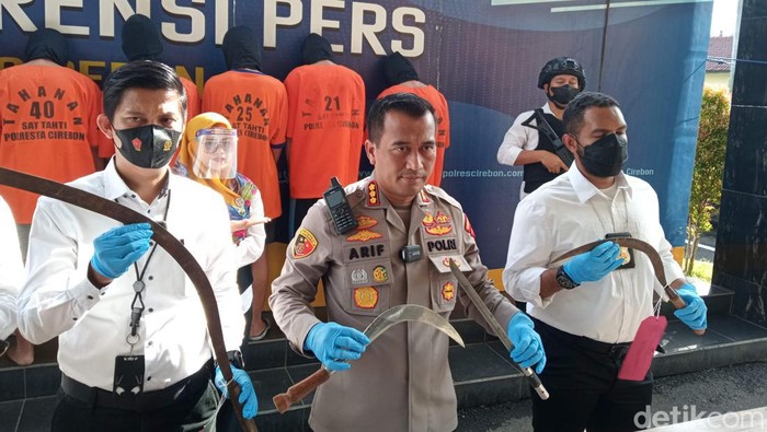 Ekspos kasus penemuan mayat di Cirebon.