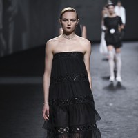 Inilah koleksi Chanel Spring/ Summer 2023. Foto: Victor VIRGILE/ Getty Images. 