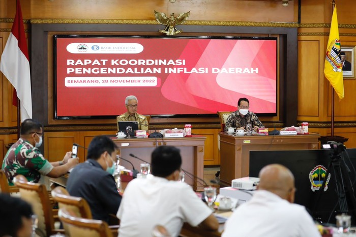 Ganjar di Rakor Inflasi Daerah