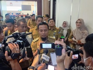 Di Balik Tidak Pusingnya Andi Sudirman Soal Isu Pergantian Sekda Sulsel