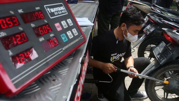 Jaga Kualitas Motor dengan Kampanye #SegarinMotor Planet Ban meluncurkan kampanye #SegarinMotor. Program ini sebagai bentuk pemberian layanan perawatan motor terbaik.