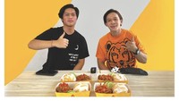 Sebagai pelaku usaha kuliner, Jordi Onsu sering mempromosikan dagangannya tersebut di Instagtam. Seperti pada momen yang satu ini. Foto: Instagram @jordionsu