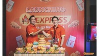 Jordi Onsu mengklarifikasi bahwa hal tersebut adalah hoax. Isu tersebut dibuat oleh mantan karyawan yang dinilai oleh Jordi tidak memiliki empati. Foto: Instagram @jordionsu