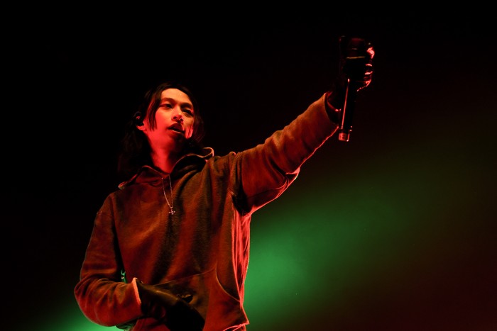 AUCKLAND, NEW ZEALAND - NOVEMBER 18: Casey Luong aka keshi performs at Spark Arena on November 18, 2022 in Auckland, New Zealand. (Photo by Dave Simpson/WireImage)