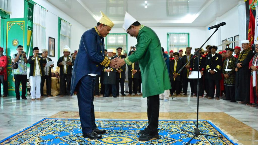 KSAL Jadi Warga Kehormatan Kesultanan Tidore, Dianugerahi Gelar Panglima