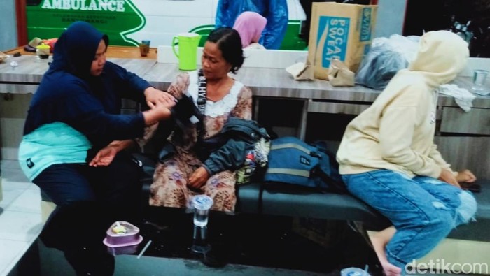 layanan kesehatan untuk warga terdampak banjir