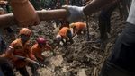 Melihat Aksi Susah Payah Tim SAR Temukan Korban Gempa Cianjur