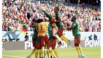 Pertandingan antara Kamerun dan Serbia sangat menghibur dengan skor akhir 3-3. Foto: Twitter