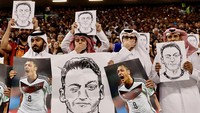 Piala Dunia Qatar: Jerman Diledek, Oezil Disayang