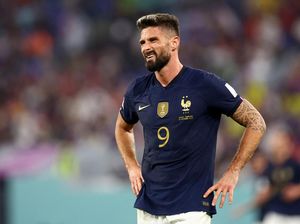 Giroud Sabar Tunggu Gol Bersejarah