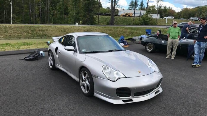 Porsche mobil capek