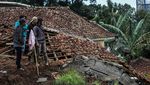 Potret Pilu Warga Cianjur di Antara Sisa-sisa Keganasan Gempa