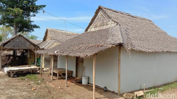 Potret Rumah Rangken di Indramayu yang kini terancam punah