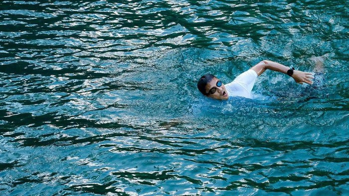 Sandiaga Uno mengunjungi Pulau Tawale di Halmahera Selatan Provinsi Maluku Utara. Pulau Tawale menyajikan pemadangan indah bak Raja Ampat.