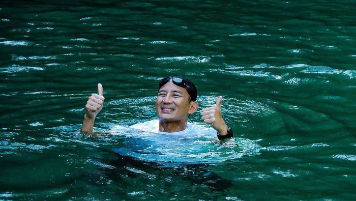 Sandiaga Uno mengunjungi Pulau Tawale di Halmahera Selatan Provinsi Maluku Utara. Pulau Tawale menyajikan pemadangan indah bak Raja Ampat.