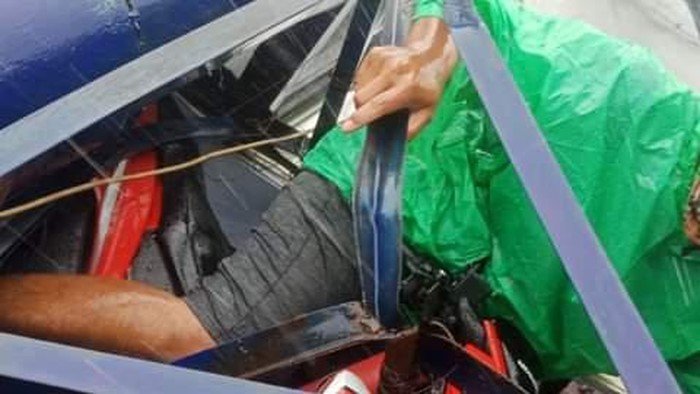 reklame tumbang di sidoarjo