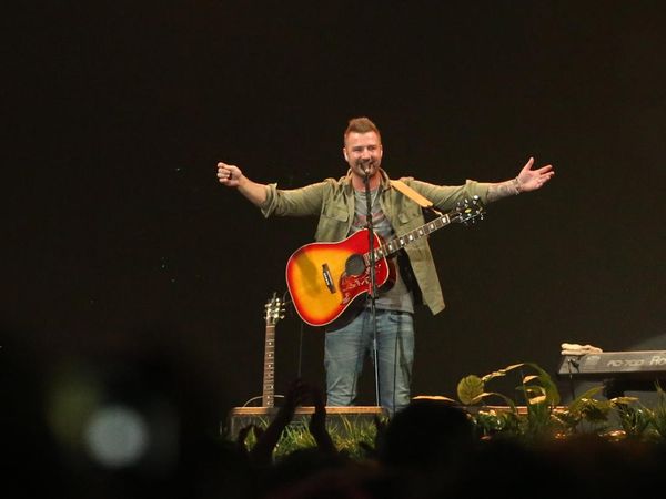 Secondhand Serenade Dibikin Kaget Fans Indonesia