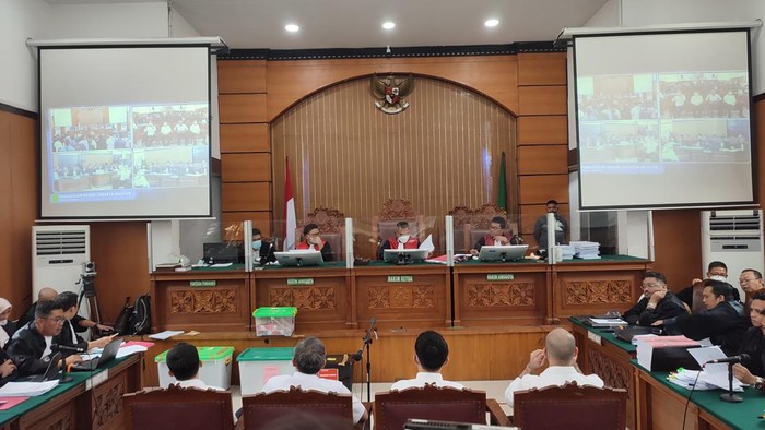 Sidang Bharada E, Ricky Rizal dan Kuat Maruf