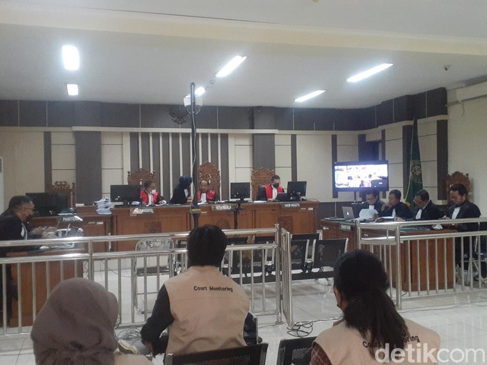 Sidang lanjutan kasus jual beli jabatan Pemalang di Pengadilan Tipikor Semarang, Senin (28/11/2022).