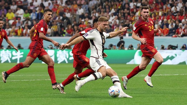 Spanyol Vs Jerman, Duel Sengit Tanpa Pemenang