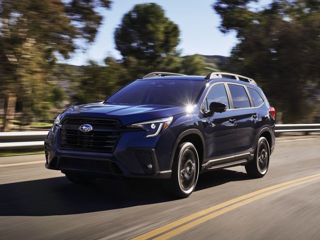 Subaru Ascent 2023.