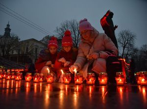 Ukraina Peringati Tragedi Holodomor, Teror Kelaparan Era Uni Soviet