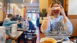 Wanita Ini Nangis Saat Makan di Restoran di Jepang, Alasannya Tak Terduga!