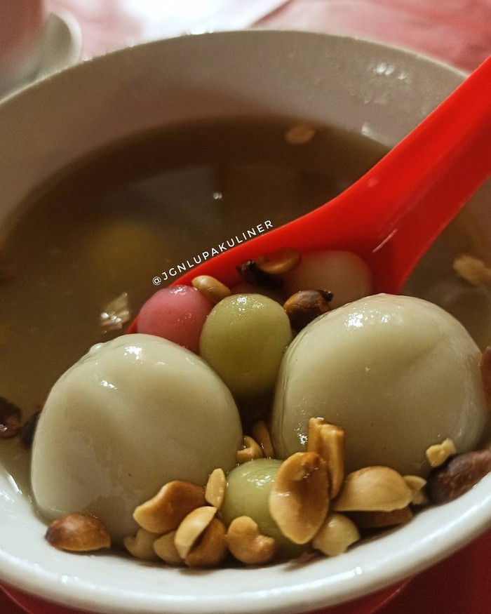 Wedang ronde Wedang ronde
