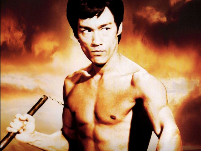 Film Fist of Fury (1972) yang dibintangi oleh Bruce Lee.