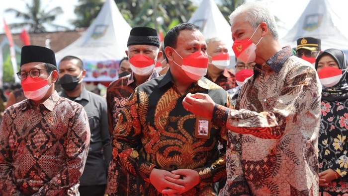 Ganjar Pranowo dan Firli Bahuri