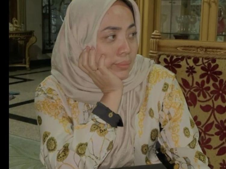 Gaya Muzdalifah Saat Kulineran hingga Promosikan Tempat Makannya