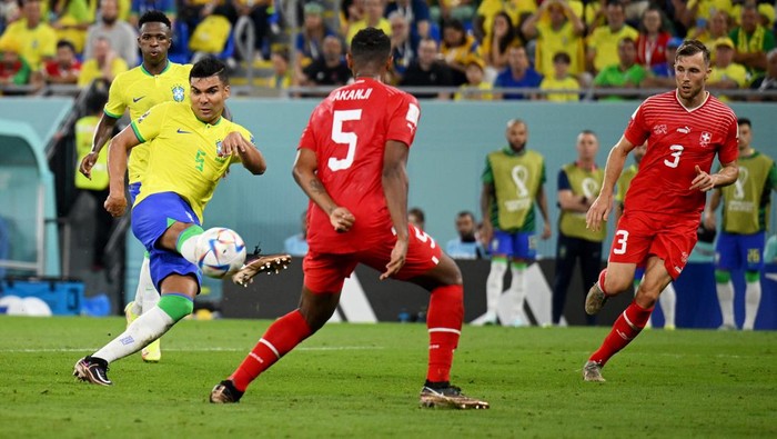 Brasil berhasil mengalahkan Swiss 1-0 dalam matchday kedua Grup G Piala Dunia 2022. Hasil ini mengantarkan Brasil lolos ke babak 16 besar.