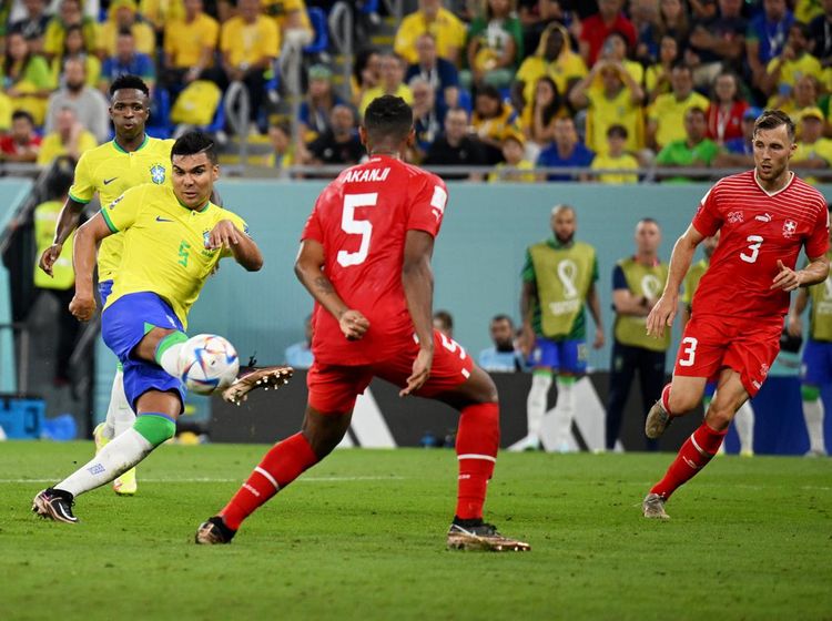 Gol Spektakuler Casemiro Bawa Brasil Lolos 16 Besar Piala Dunia 2022